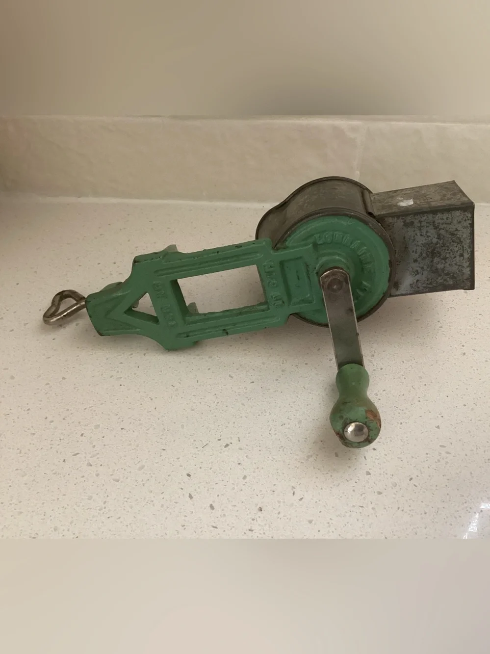 Vtg. 1940s-1950 Hand-Crank Rotary food grater Manf. By Lorraine Metal Manf.